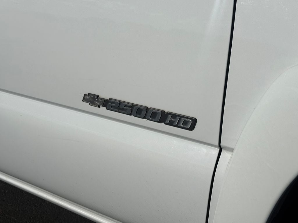 2003 Chevrolet Silverado 2500HD LS