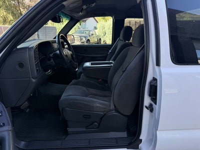 2003 Chevrolet Silverado 2500HD LS