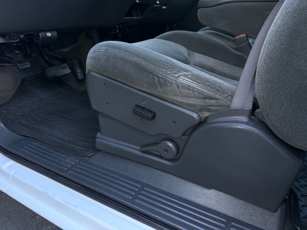 2003 Chevrolet Silverado 2500HD LS
