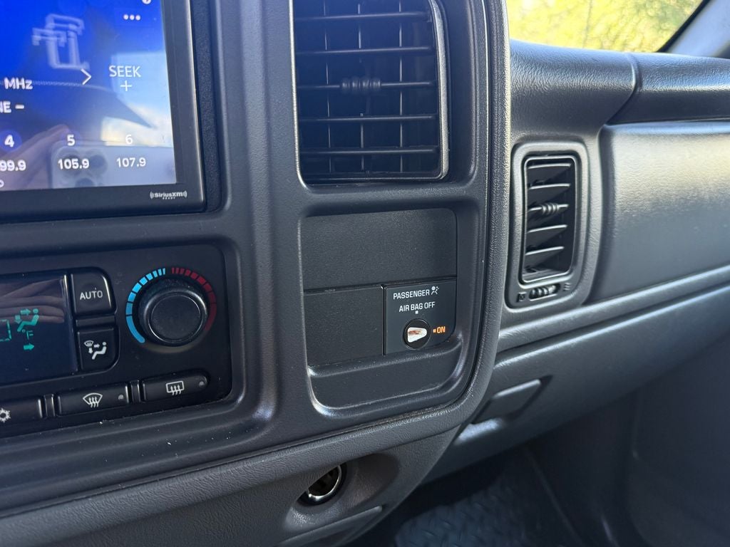 2003 Chevrolet Silverado 2500HD LS