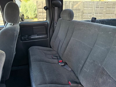 2003 Chevrolet Silverado 2500HD LS