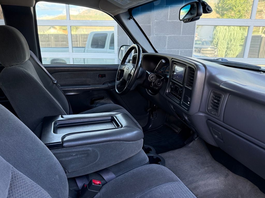2003 Chevrolet Silverado 2500HD LS