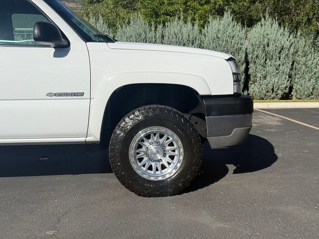2003 Chevrolet Silverado 2500HD LS