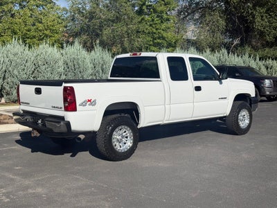 2003 Chevrolet Silverado 2500HD LS