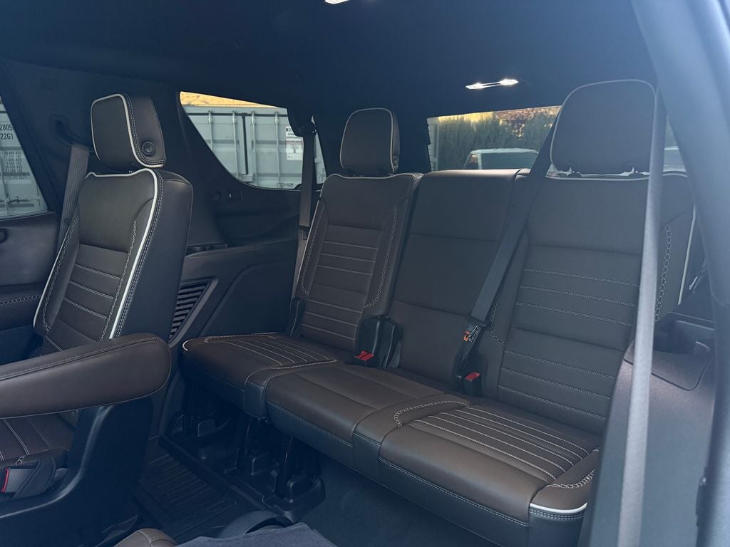 2025 GMC Yukon Denali Ultimate