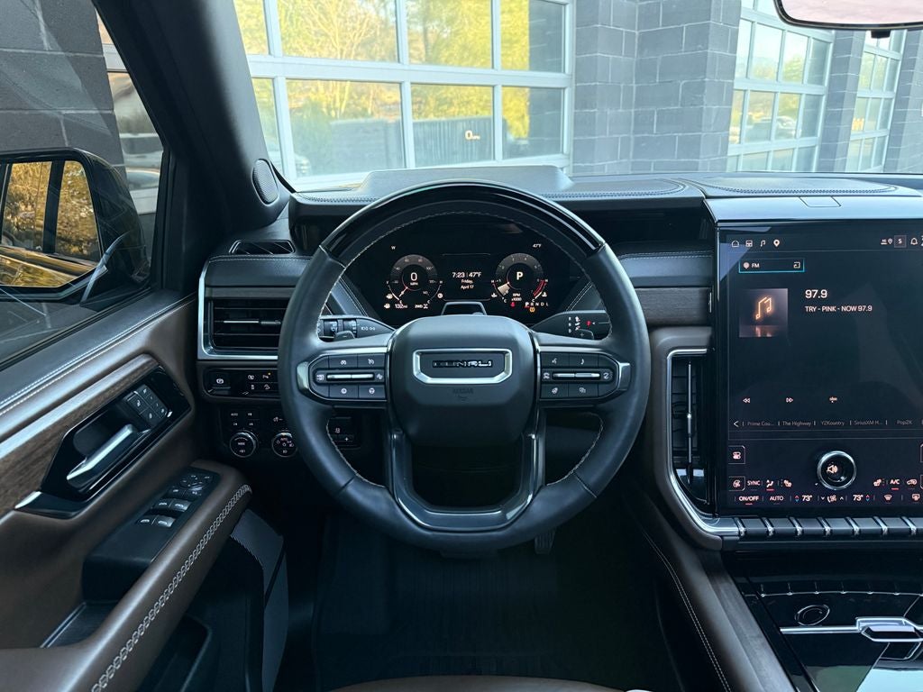 2025 GMC Yukon Denali Ultimate