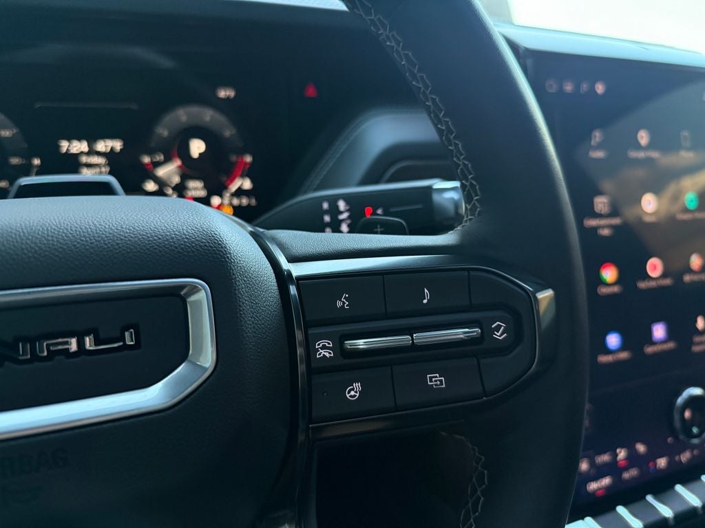 2025 GMC Yukon Denali Ultimate