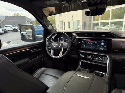 2024 GMC Sierra 2500HD Denali