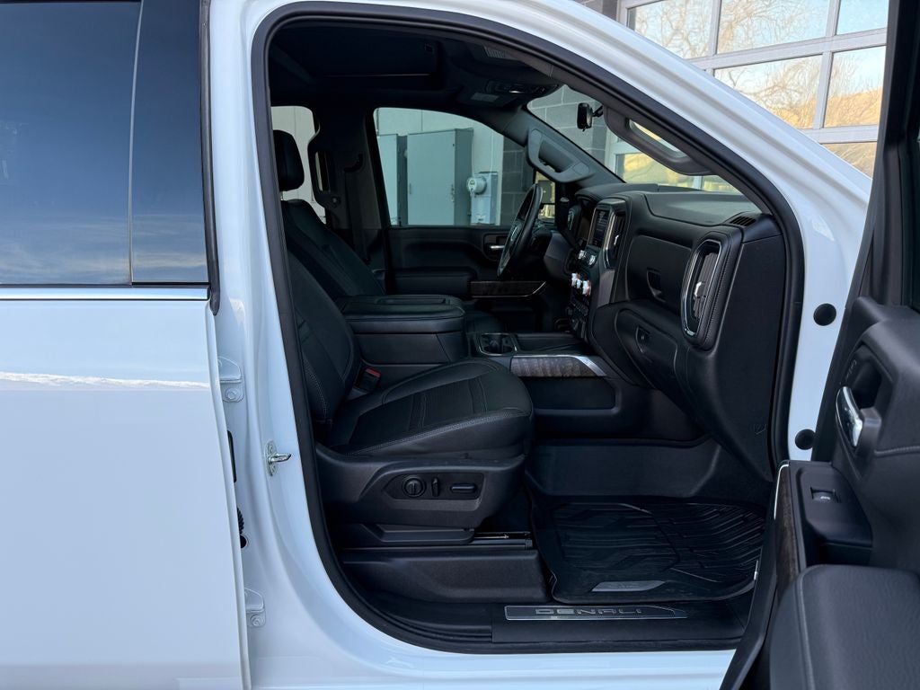 2020 GMC Sierra 2500HD Denali