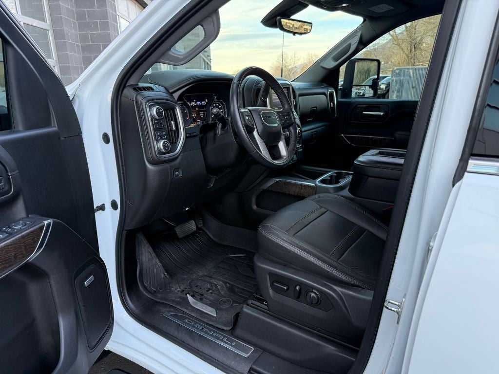 2020 GMC Sierra 2500HD Denali