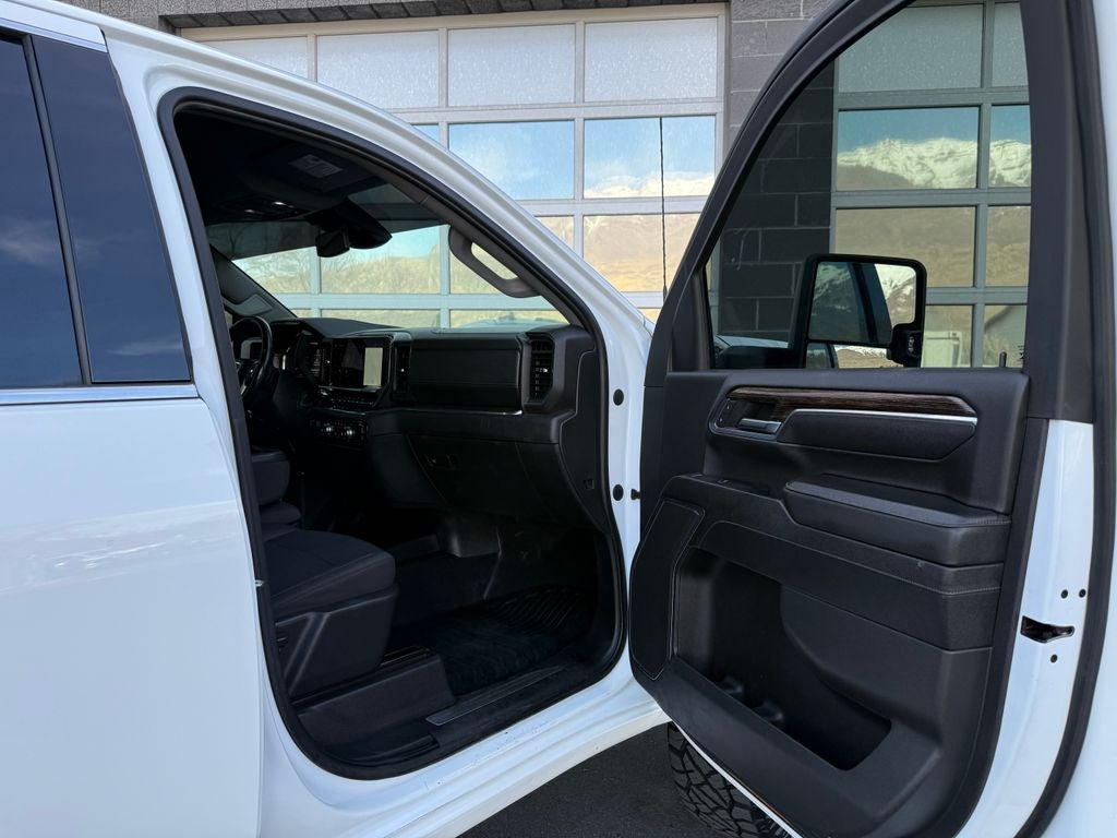 2024 GMC Sierra 3500HD SLE