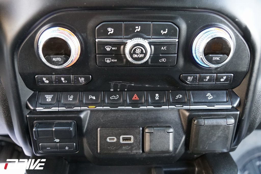 2022 GMC Sierra 3500HD Denali