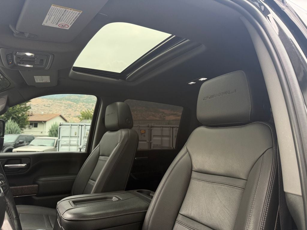 2022 GMC Sierra 3500HD Denali