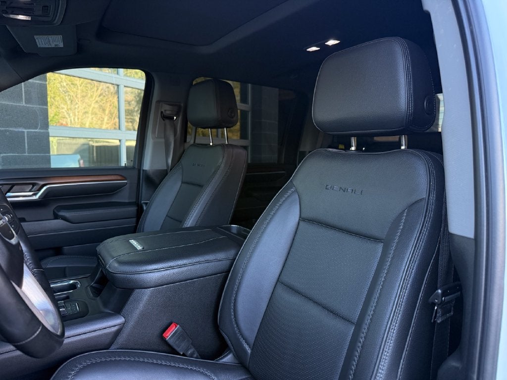 2024 GMC Sierra 3500HD Denali