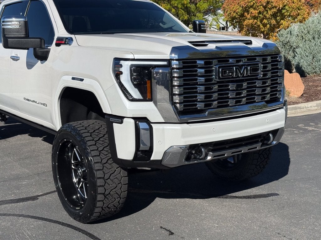 2024 GMC Sierra 3500HD Denali