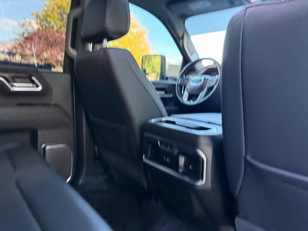 2024 GMC Sierra 3500HD Denali