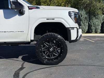 2024 GMC Sierra 3500HD Denali