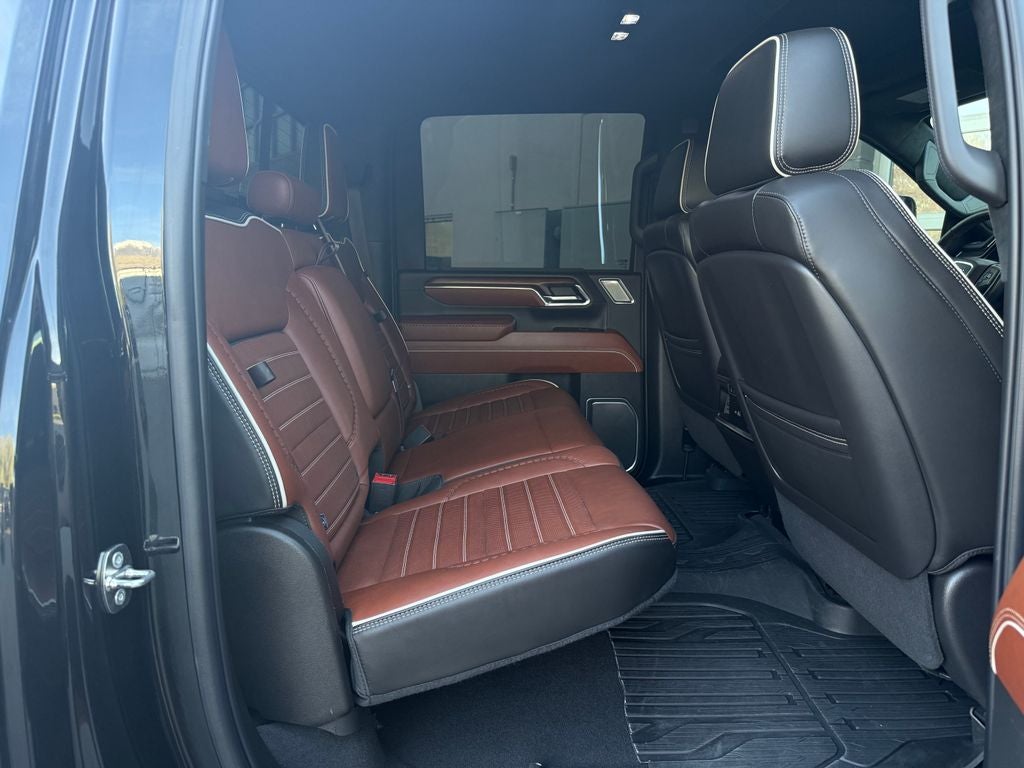 2024 GMC Sierra 3500HD Denali Ultimate