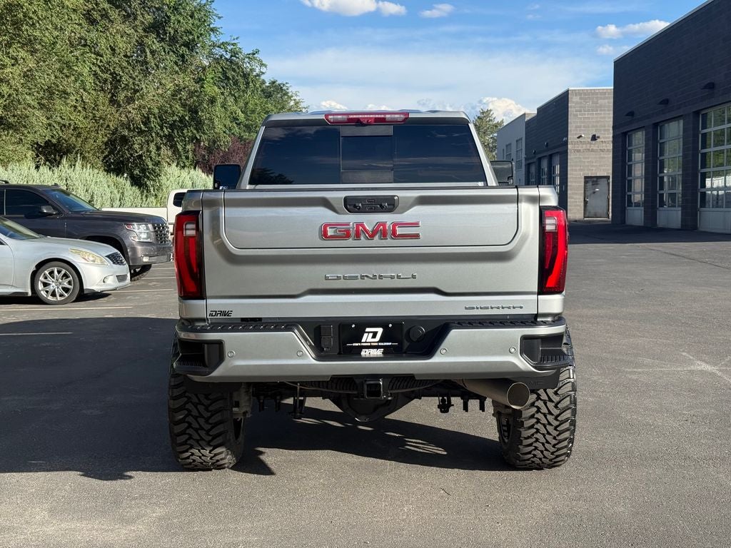 2025 GMC Sierra 3500HD Denali