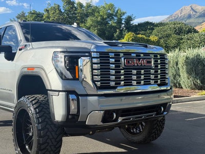 2025 GMC Sierra 3500HD Denali