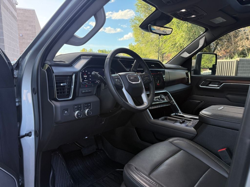 2025 GMC Sierra 3500HD Denali
