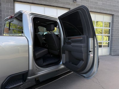 2025 GMC Sierra 3500HD Denali