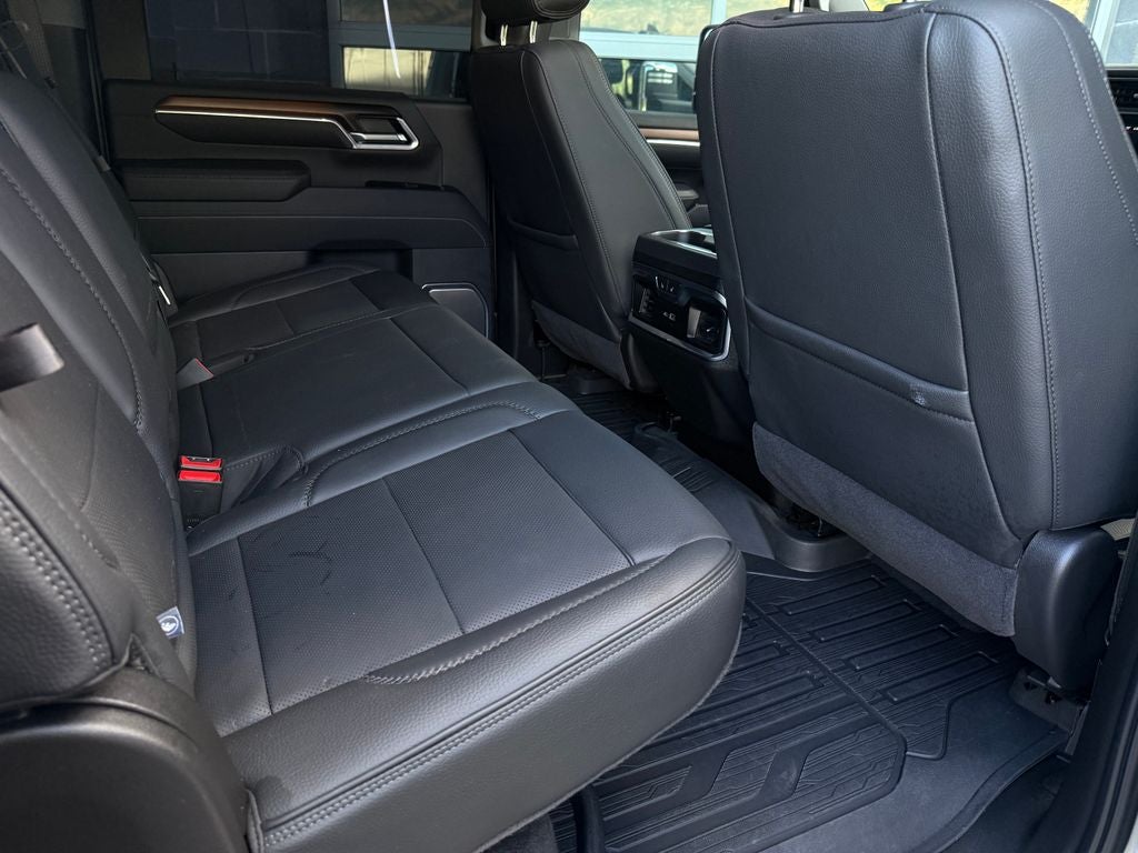 2025 GMC Sierra 3500HD Denali