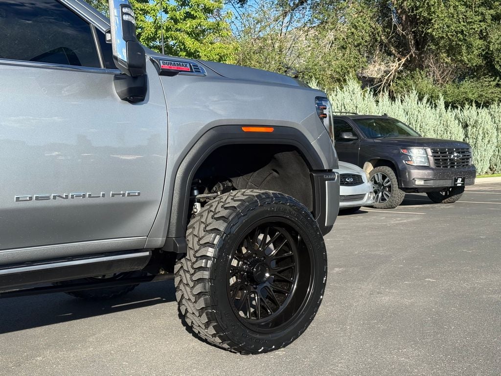 2025 GMC Sierra 3500HD Denali