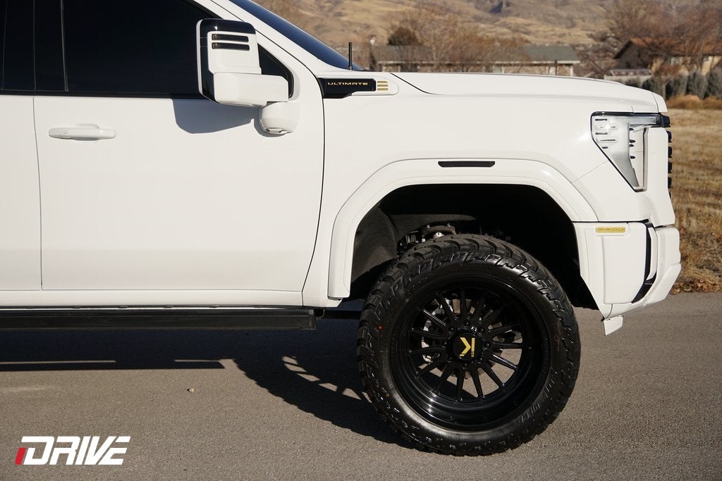 2025 GMC Sierra 3500HD Denali Ultimate