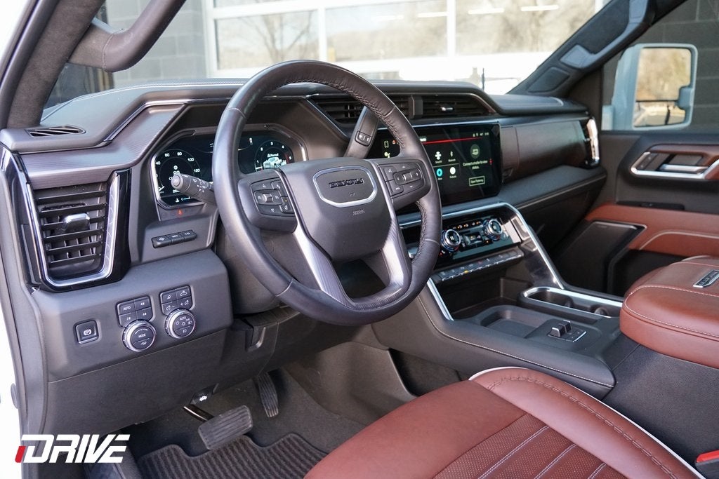 2025 GMC Sierra 3500HD Denali Ultimate