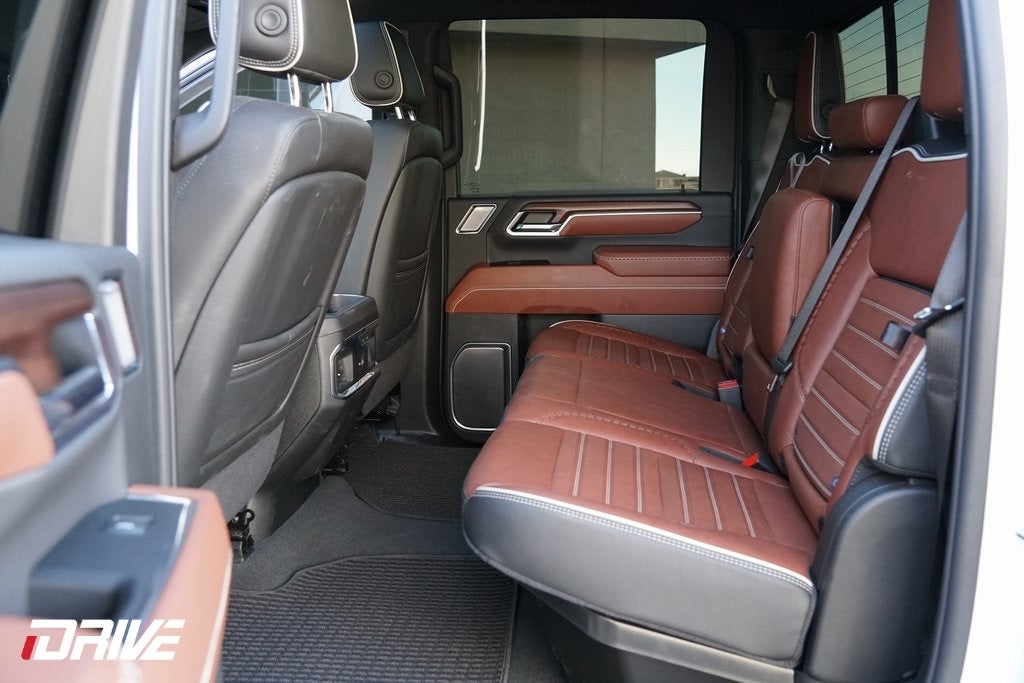 2025 GMC Sierra 3500HD Denali Ultimate