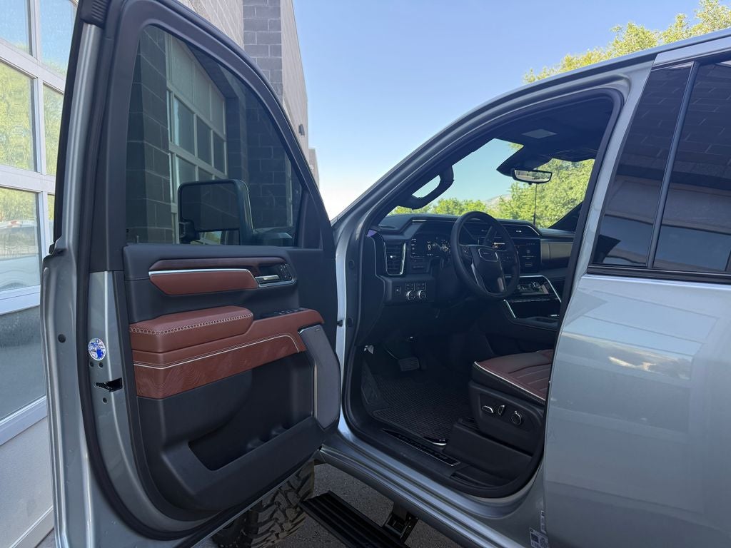2026 GMC Sierra 3500HD Denali Ultimate