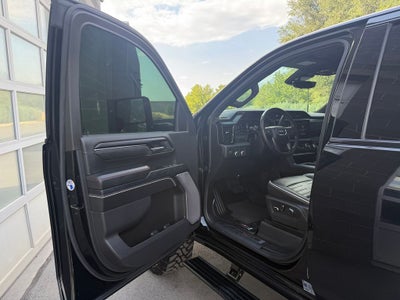 2025 GMC Sierra 2500HD AT4X