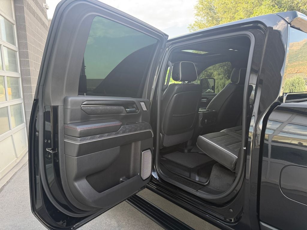 2025 GMC Sierra 2500HD AT4X