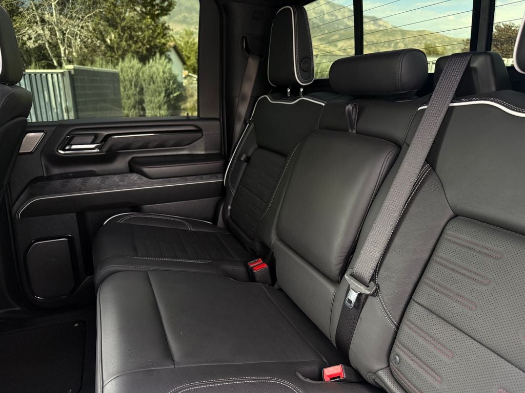 2025 GMC Sierra 2500HD AT4X