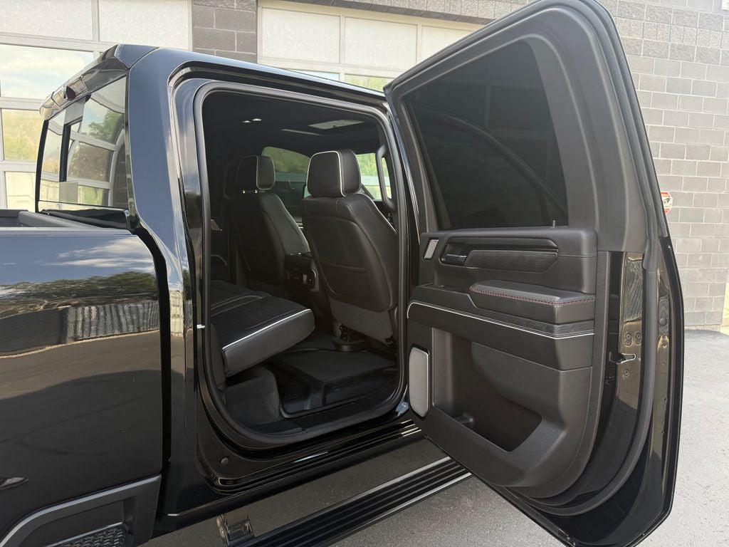 2025 GMC Sierra 2500HD AT4X