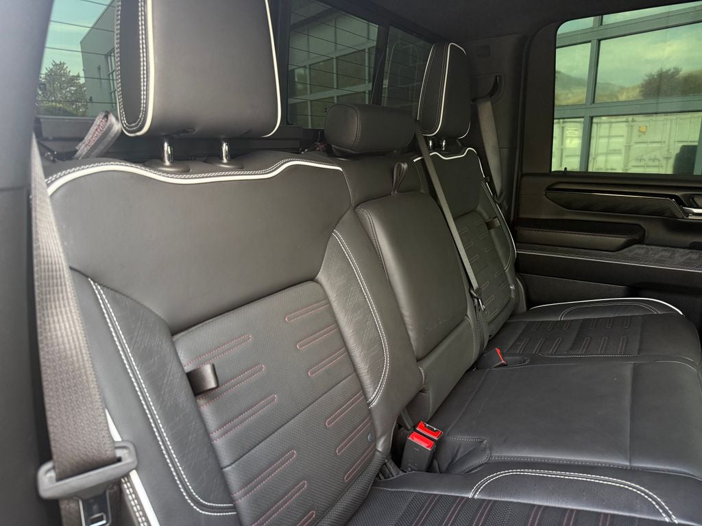 2025 GMC Sierra 2500HD AT4X