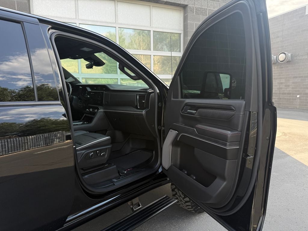 2025 GMC Sierra 2500HD AT4X