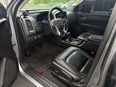 2020 GMC Canyon SLT