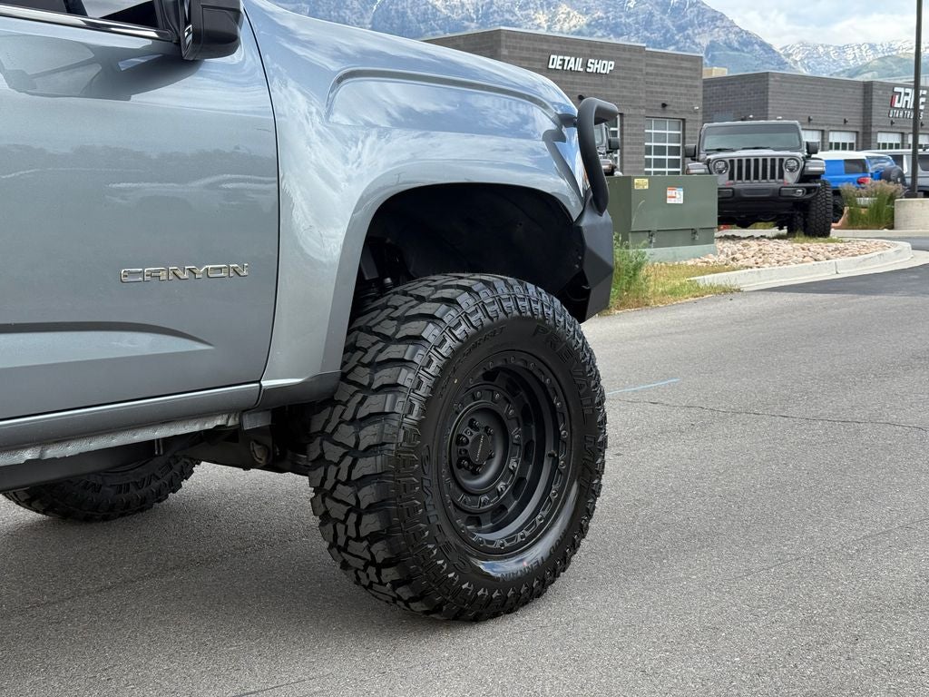 2020 GMC Canyon SLT
