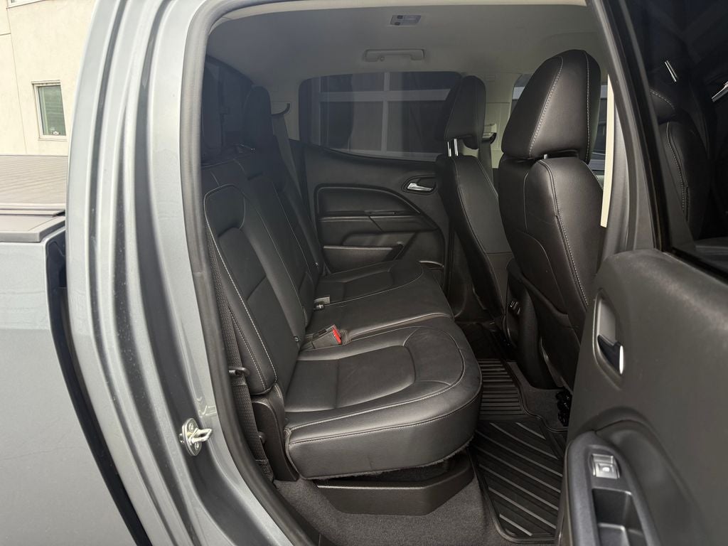2020 GMC Canyon SLT