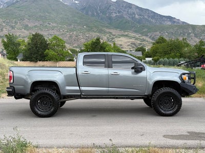 2020 GMC Canyon SLT