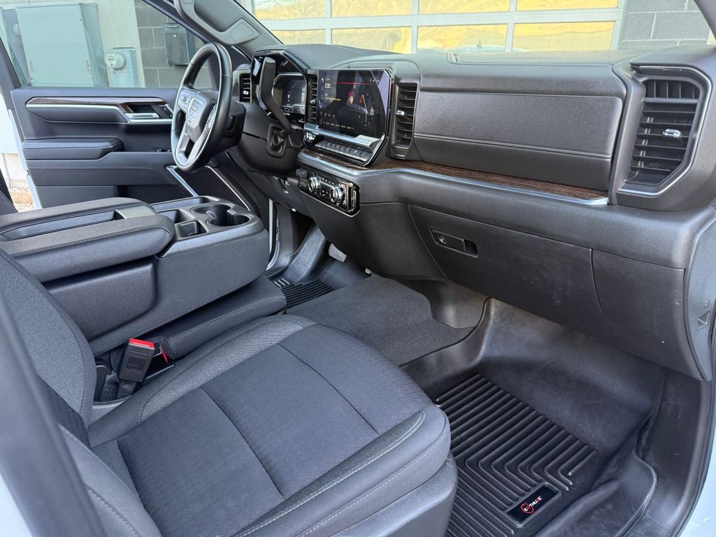 2023 GMC Sierra 1500 SLE