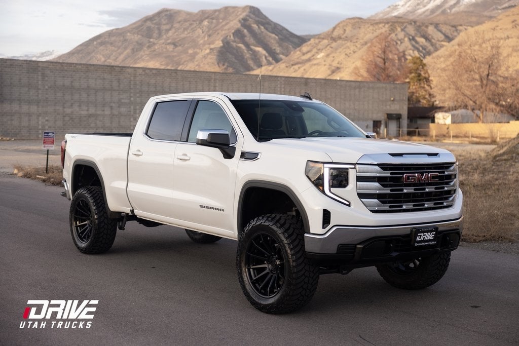 2023 GMC Sierra 1500 SLE