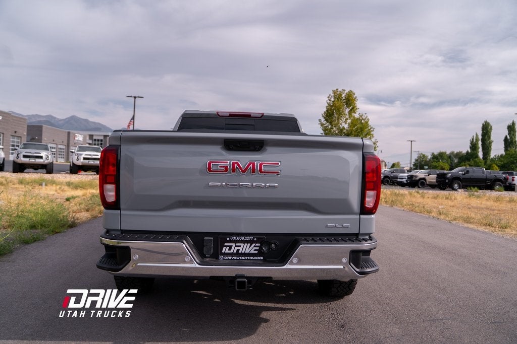 2024 GMC Sierra 1500 SLE