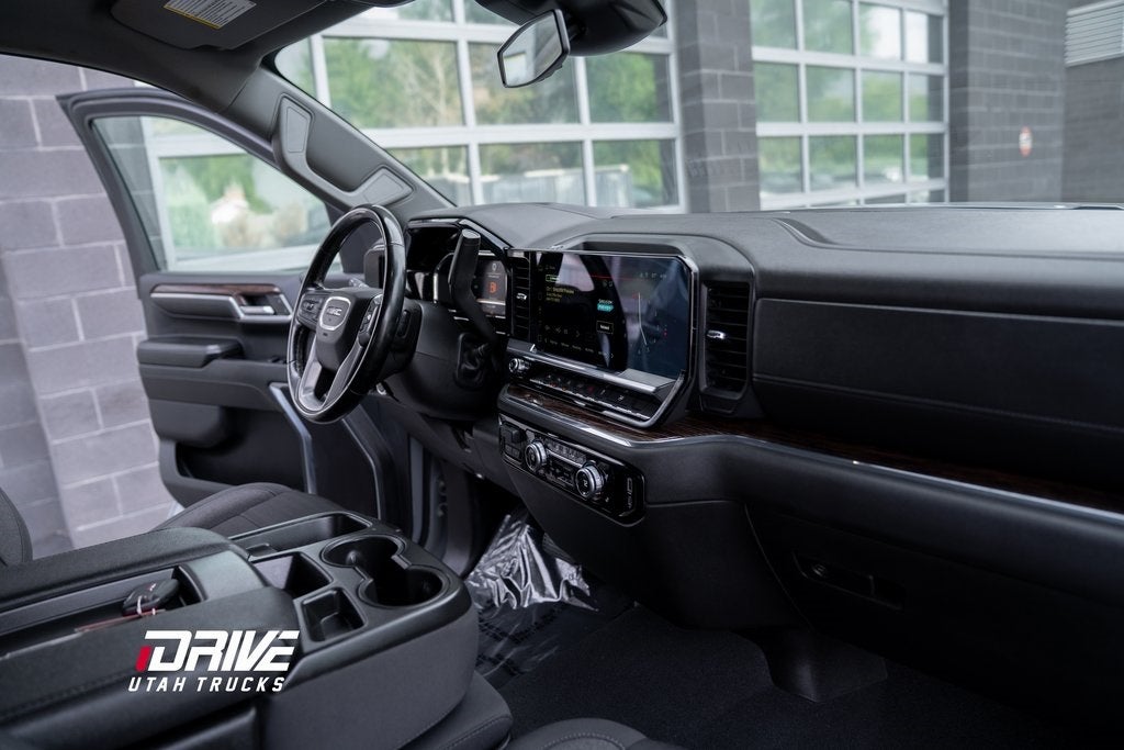 2024 GMC Sierra 1500 SLE