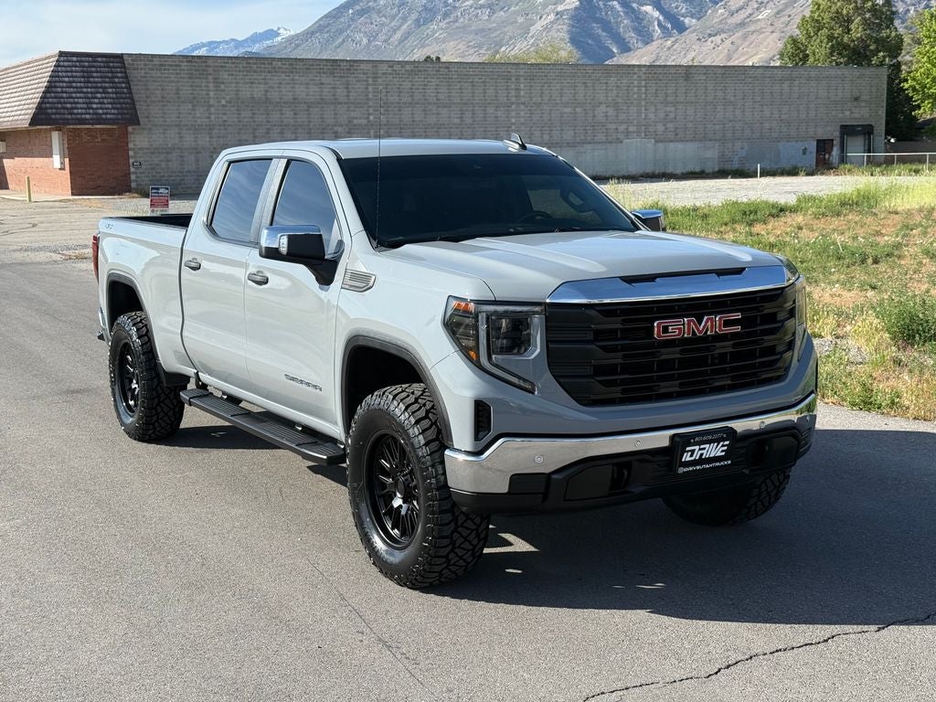 2024 GMC Sierra 1500 Pro