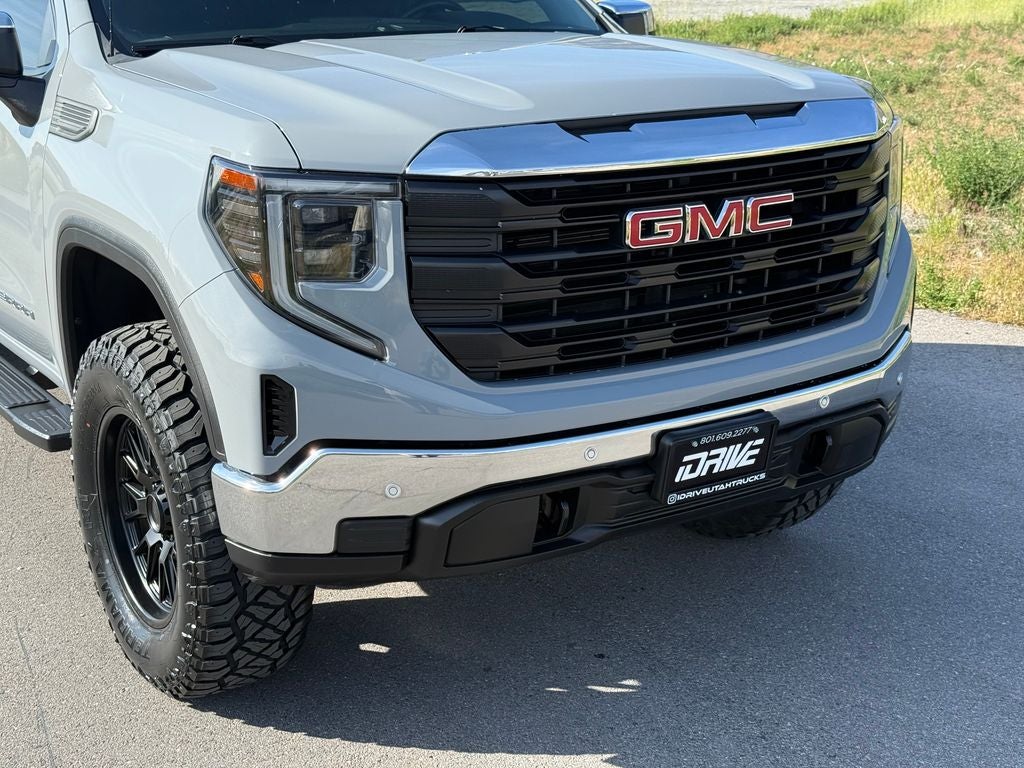 2024 GMC Sierra 1500 Pro