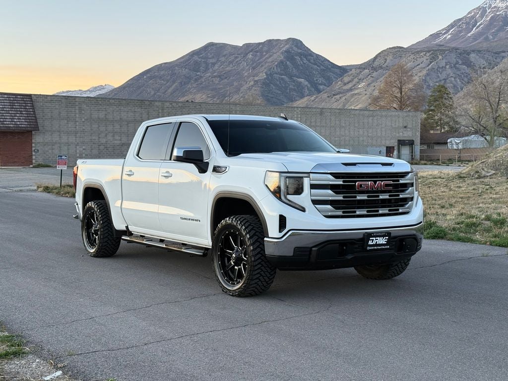 2024 GMC Sierra 1500 SLE