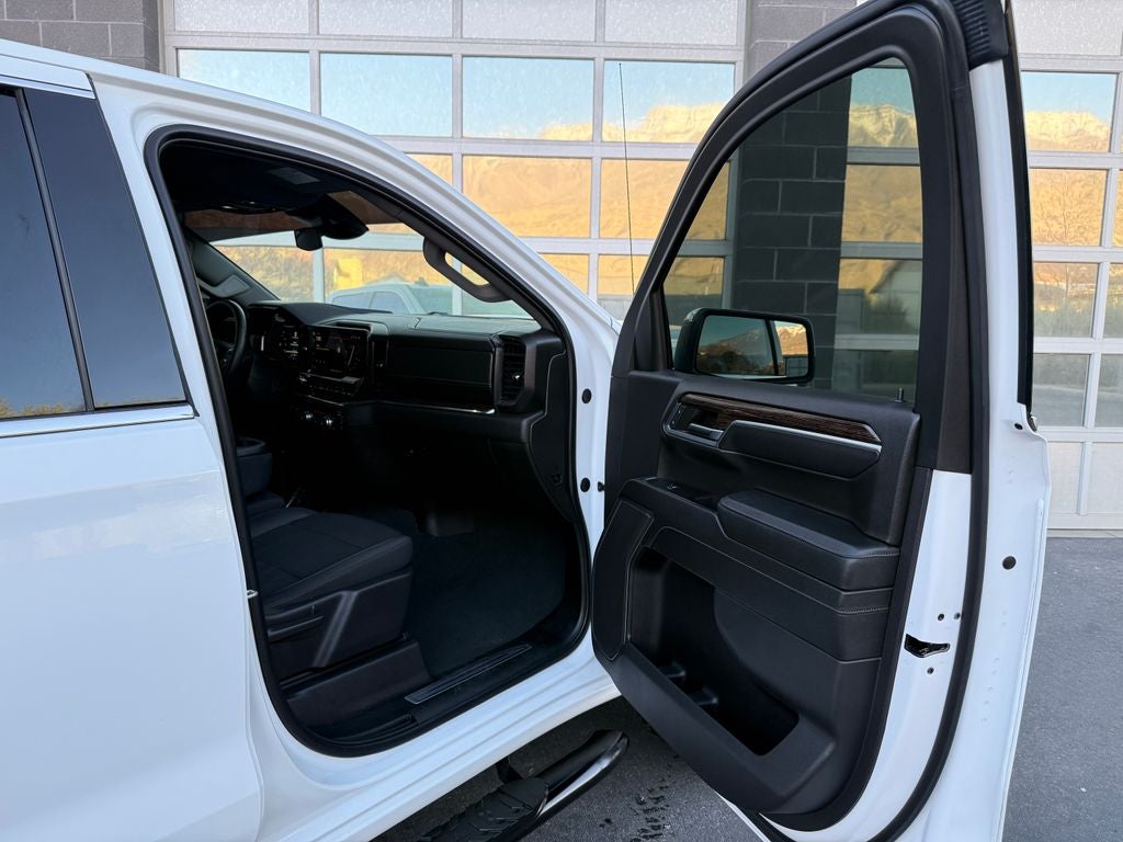 2024 GMC Sierra 1500 SLE